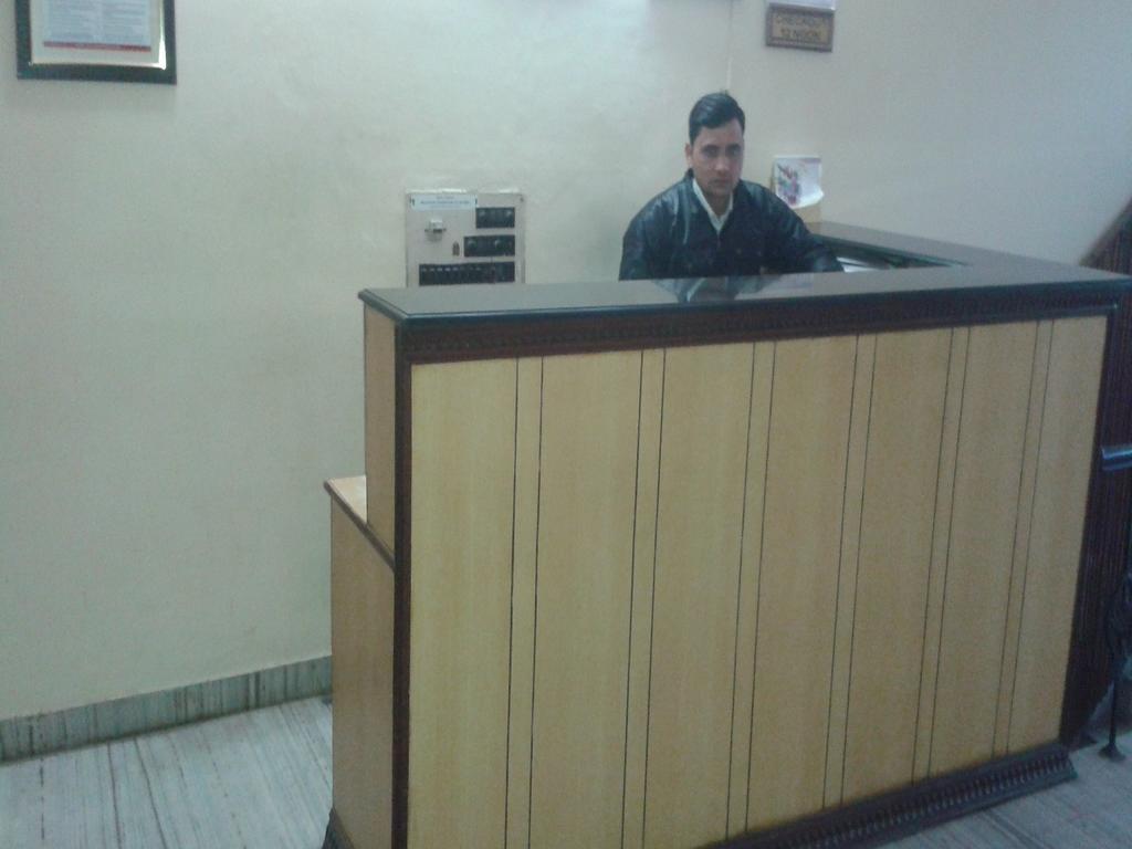 Hotel Sagar Agra  Εξωτερικό φωτογραφία